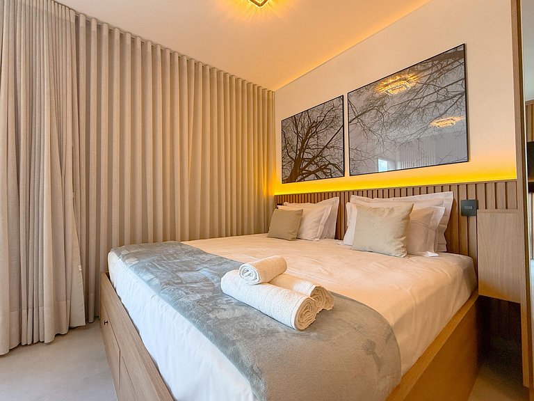 Hype 017 | 16ºA | Refúgio Urbano em Madeira e Luz